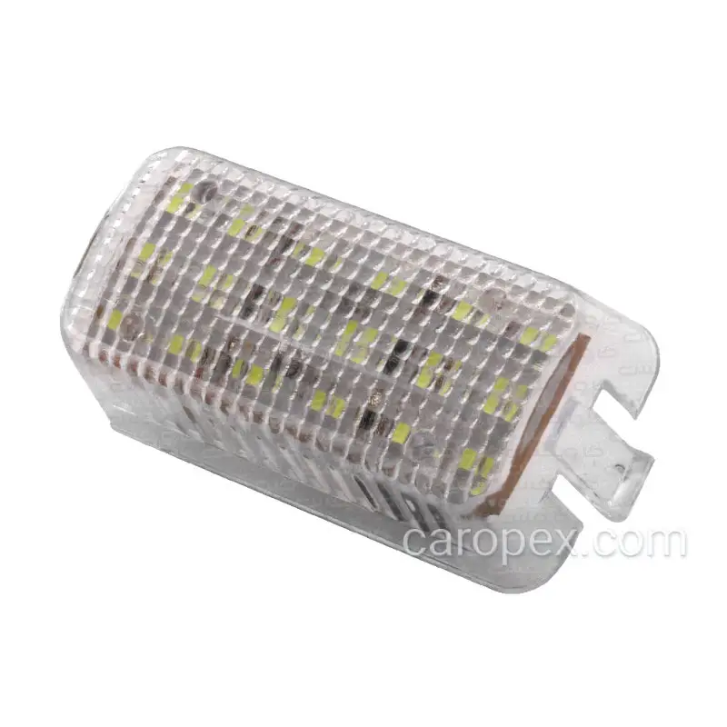 چراغ صندوق و داشبورد خودرو وارون مدل P-641-SMD مناسب برای ساینا